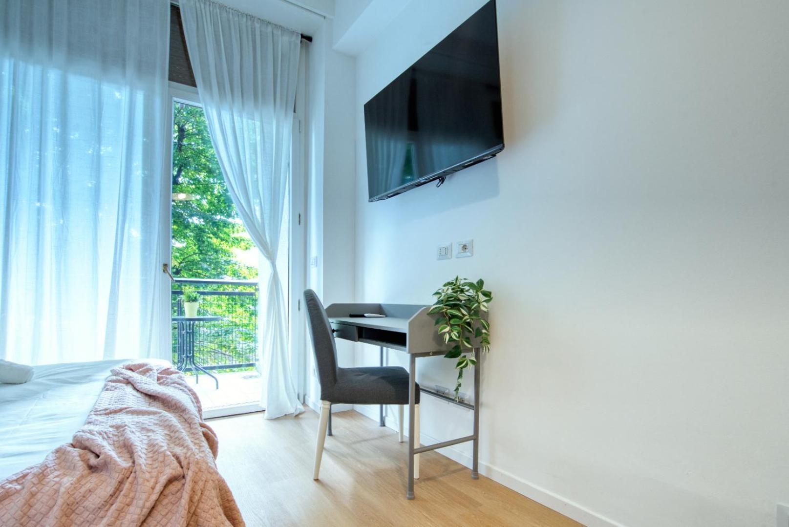 Italianflat - Elegant Suites With Balcony In Navigli Милан Экстерьер фото